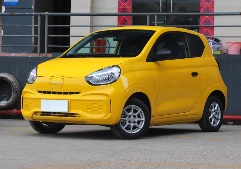 预算6万左右，这几款纯电小车又潮又好开，代步神器or出街利器？